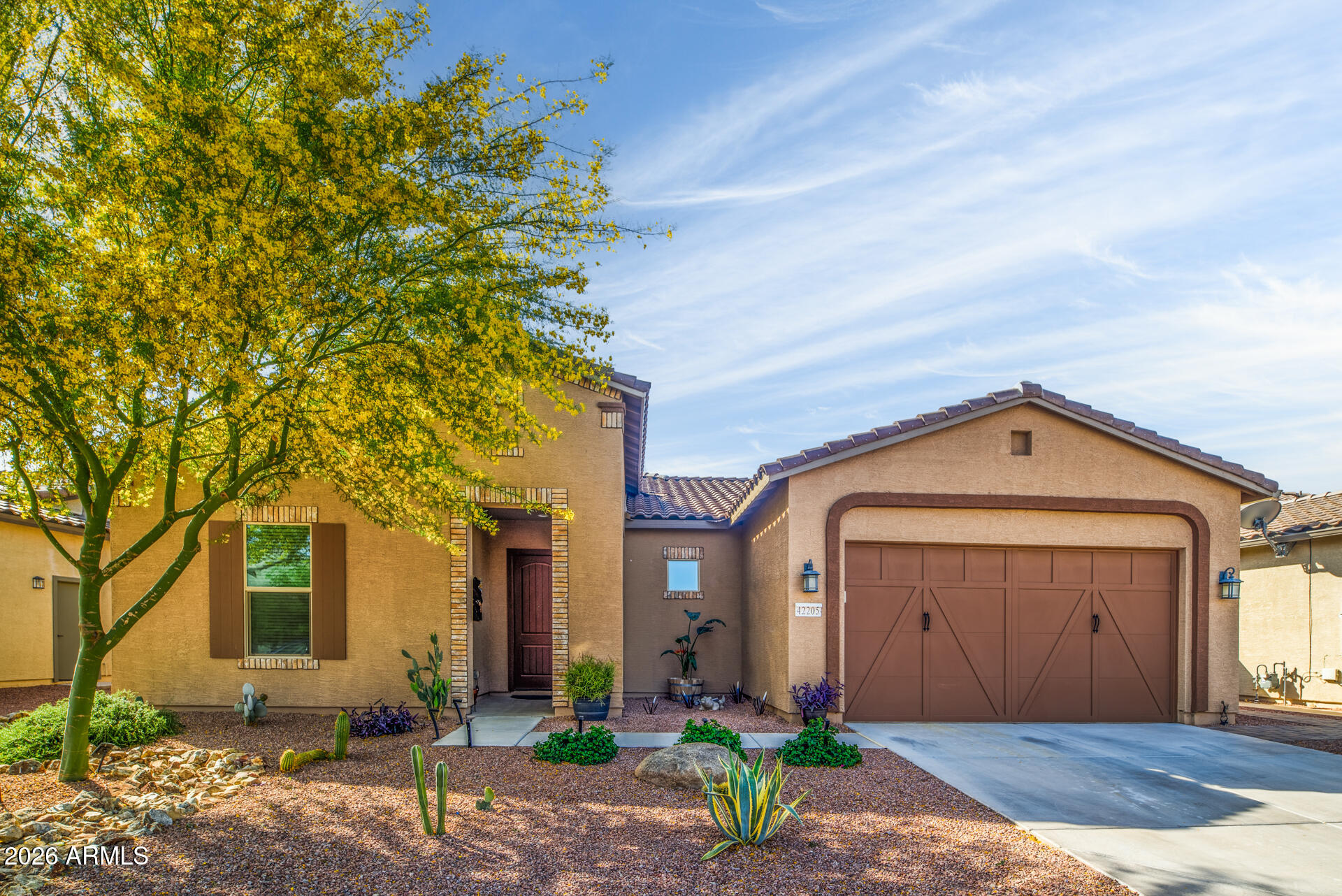 42205 W Morning Glory Way