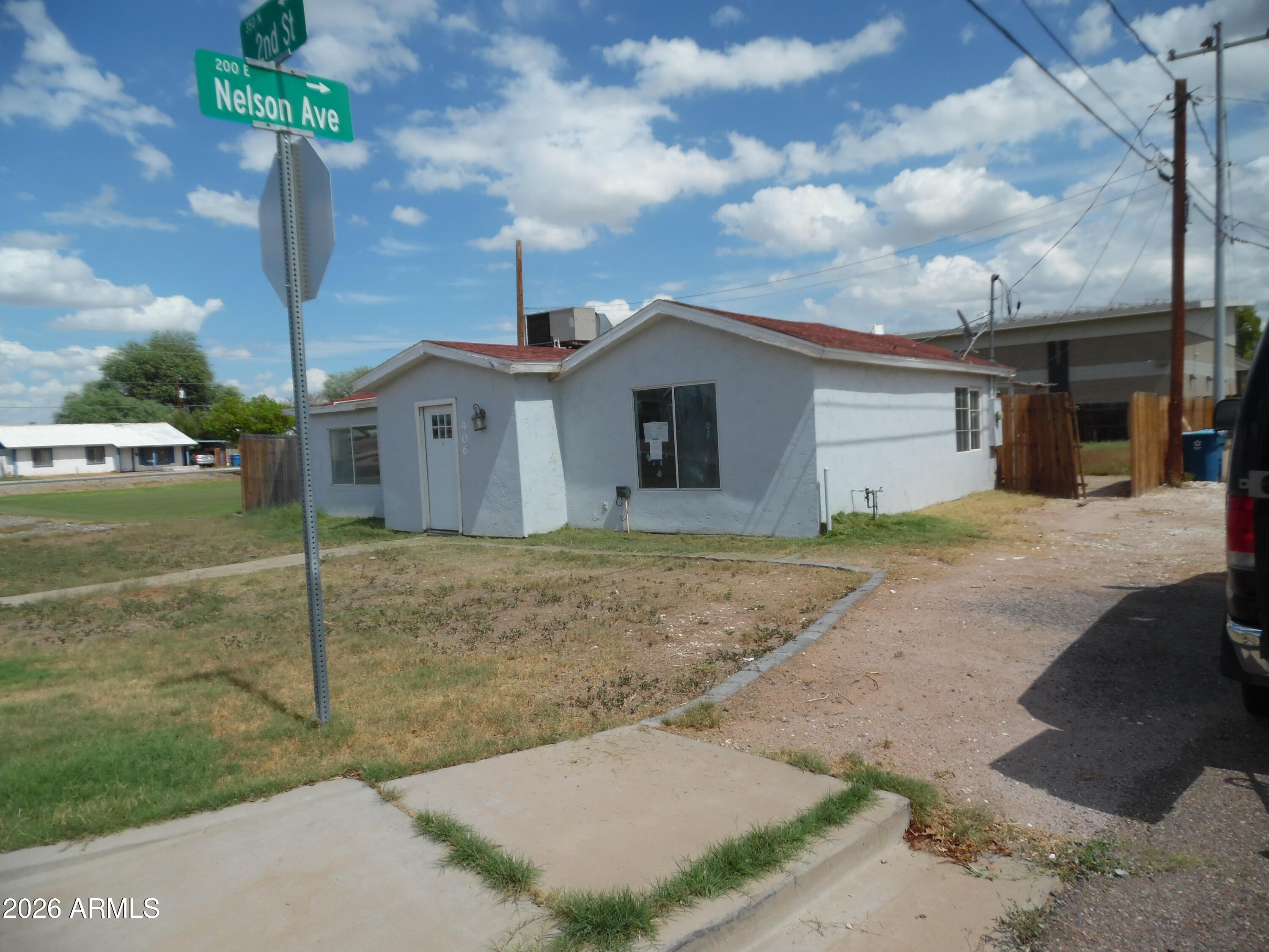 406 N 2ND Street