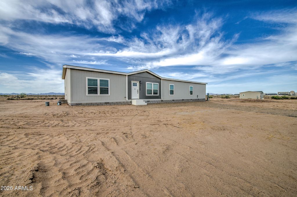 Photo of 39120 W Maldonado Road, Tonopah, AZ 85354 (MLS # 7018789)