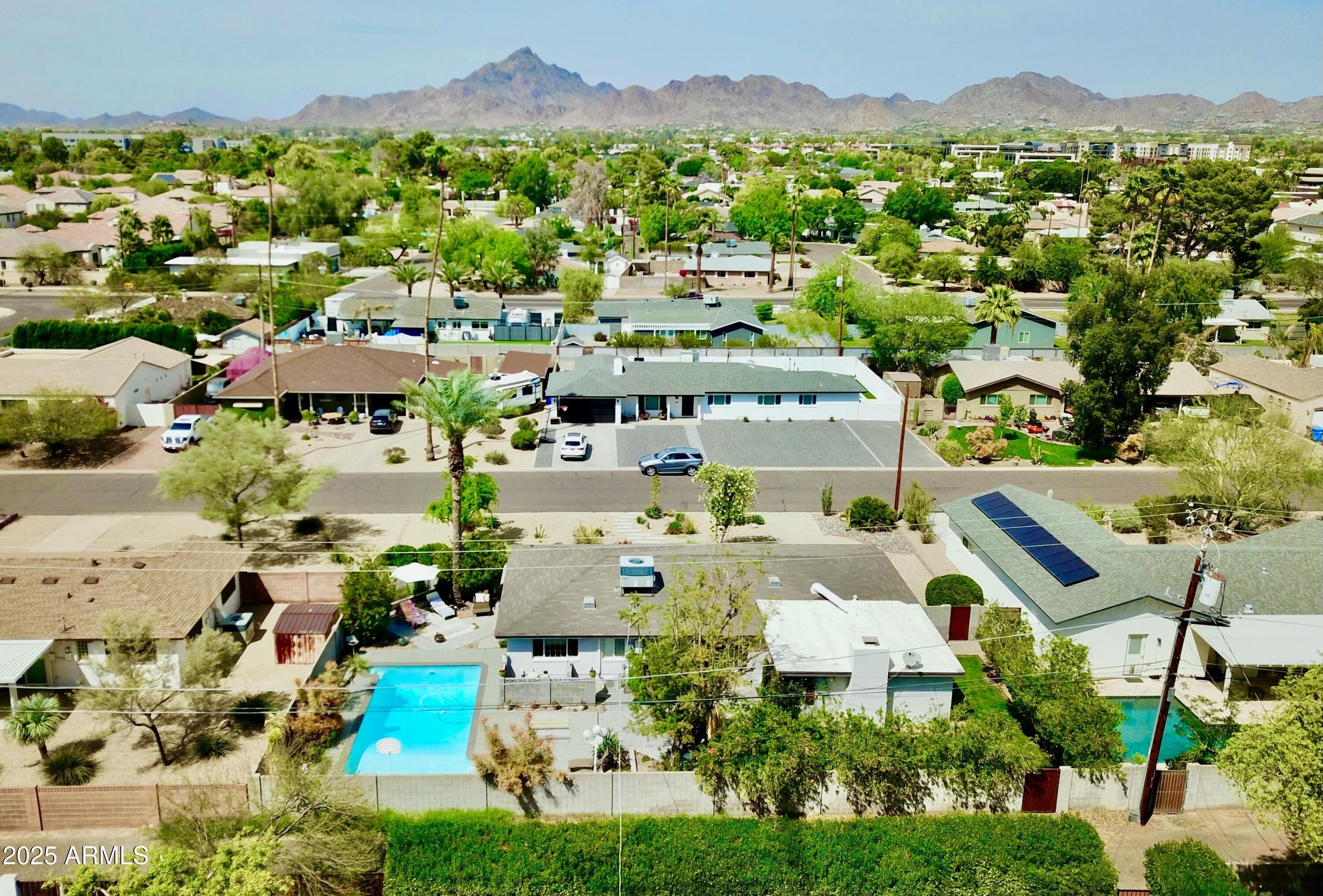 3015 E SELLS Drive