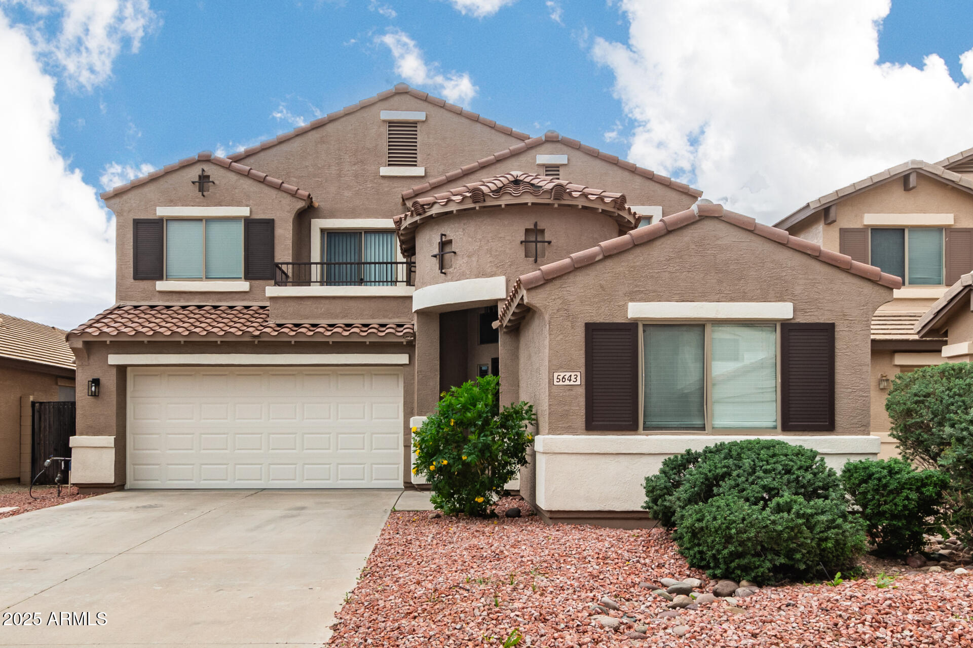 5643 W SOUTHGATE Avenue