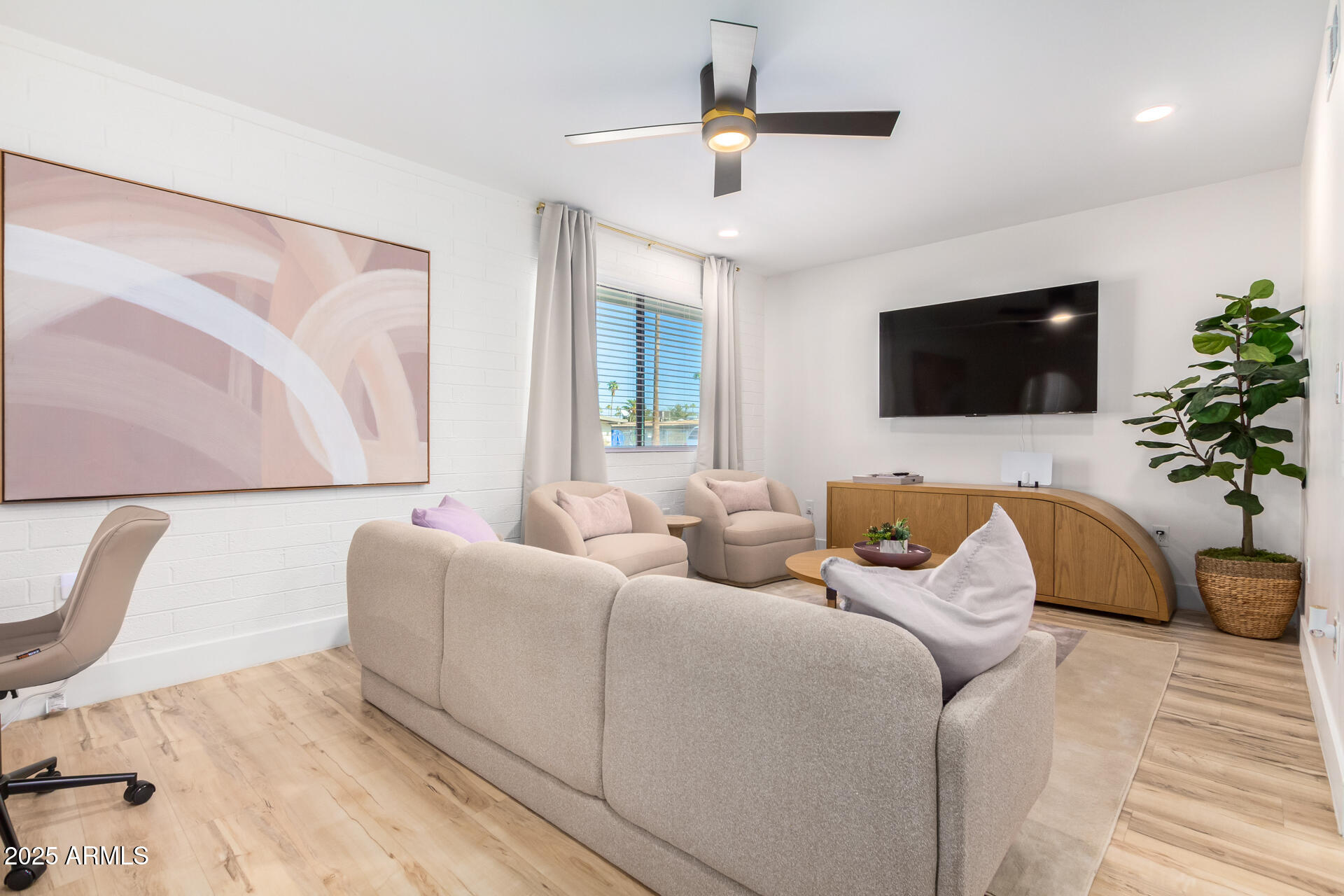 6631 E CHEERY LYNN Road 1