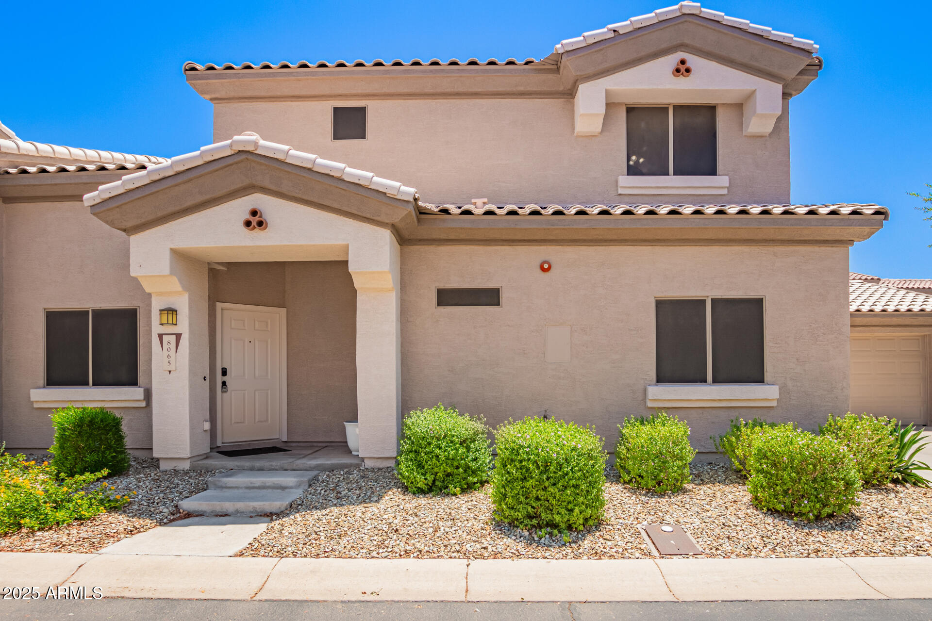 8065 W MARY JANE Lane
