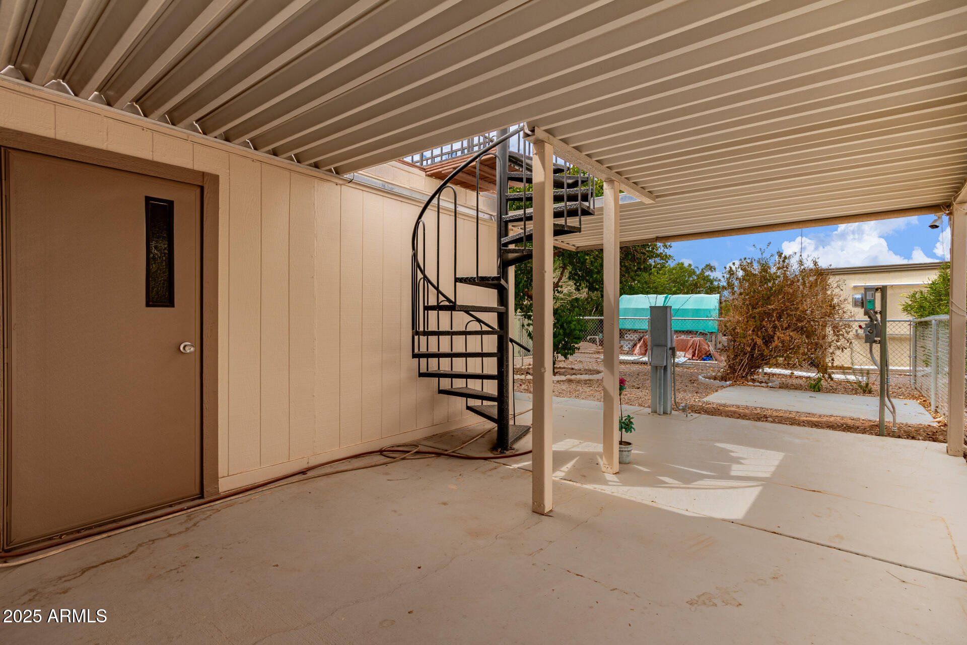 FLORENCE GARDENS - Residential