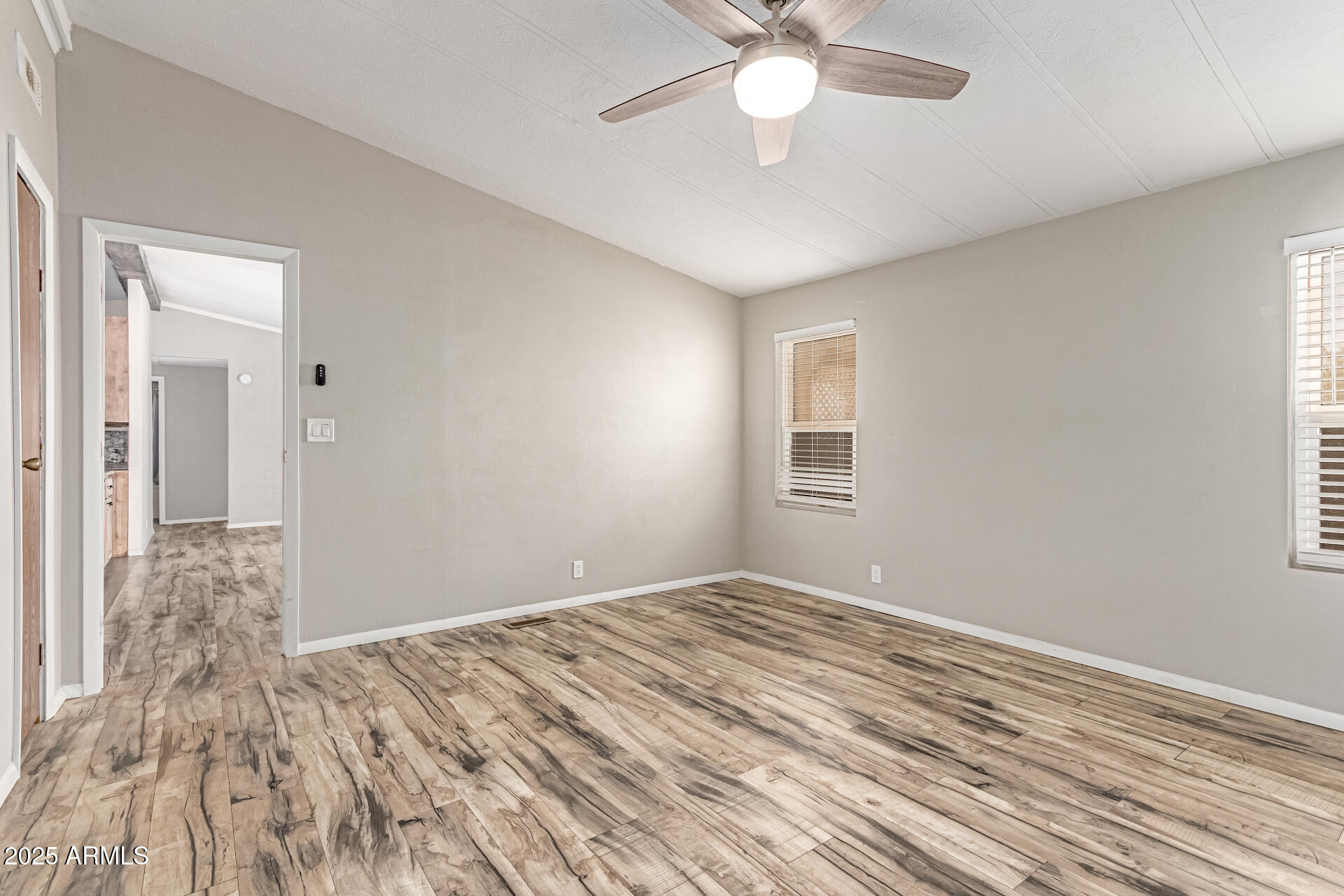 FLORENCE GARDENS - Residential