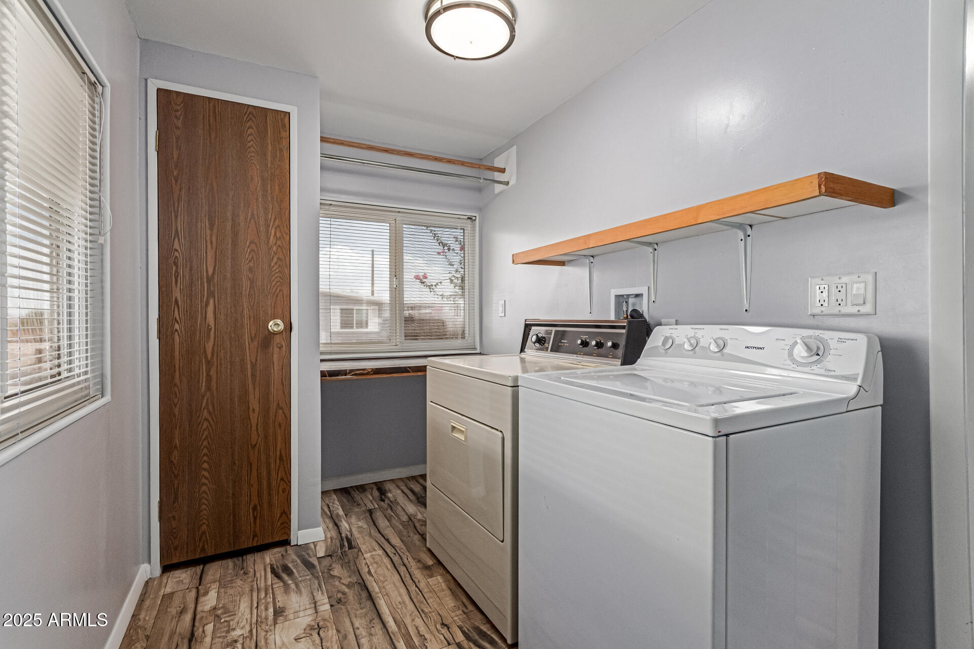 FLORENCE GARDENS - Residential