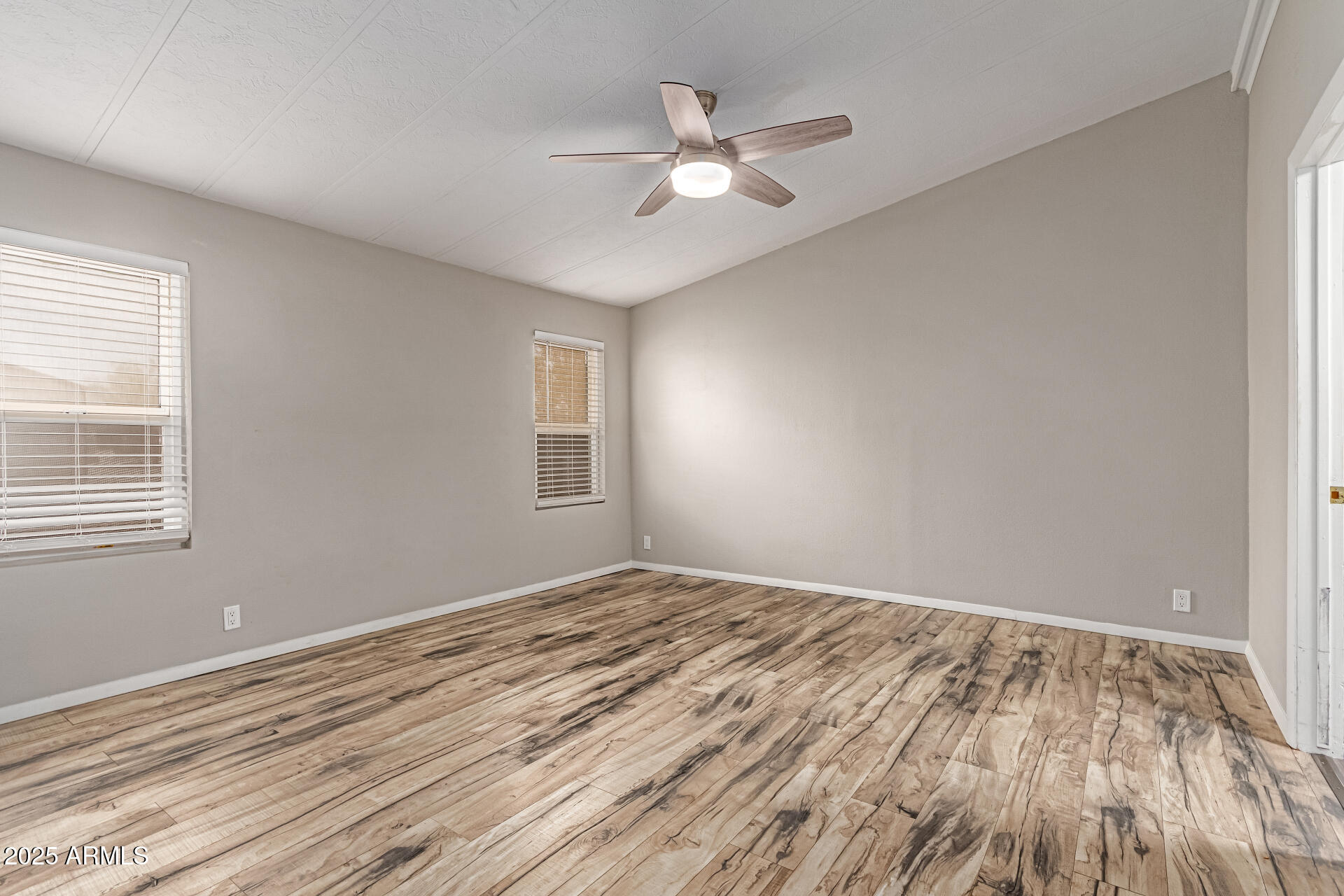 FLORENCE GARDENS - Residential