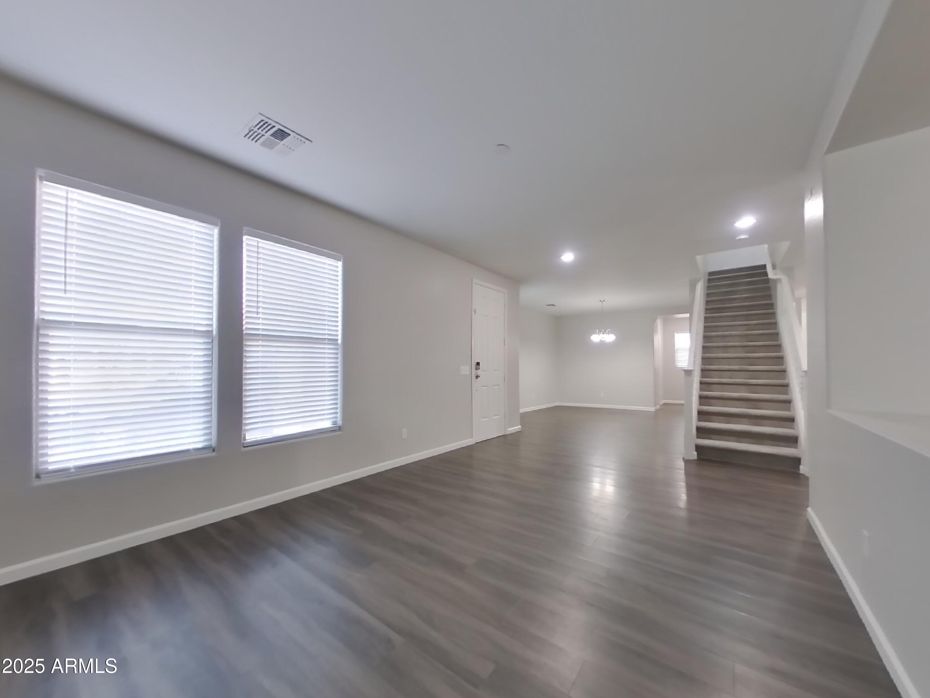 26011 N SANDSTONE Way