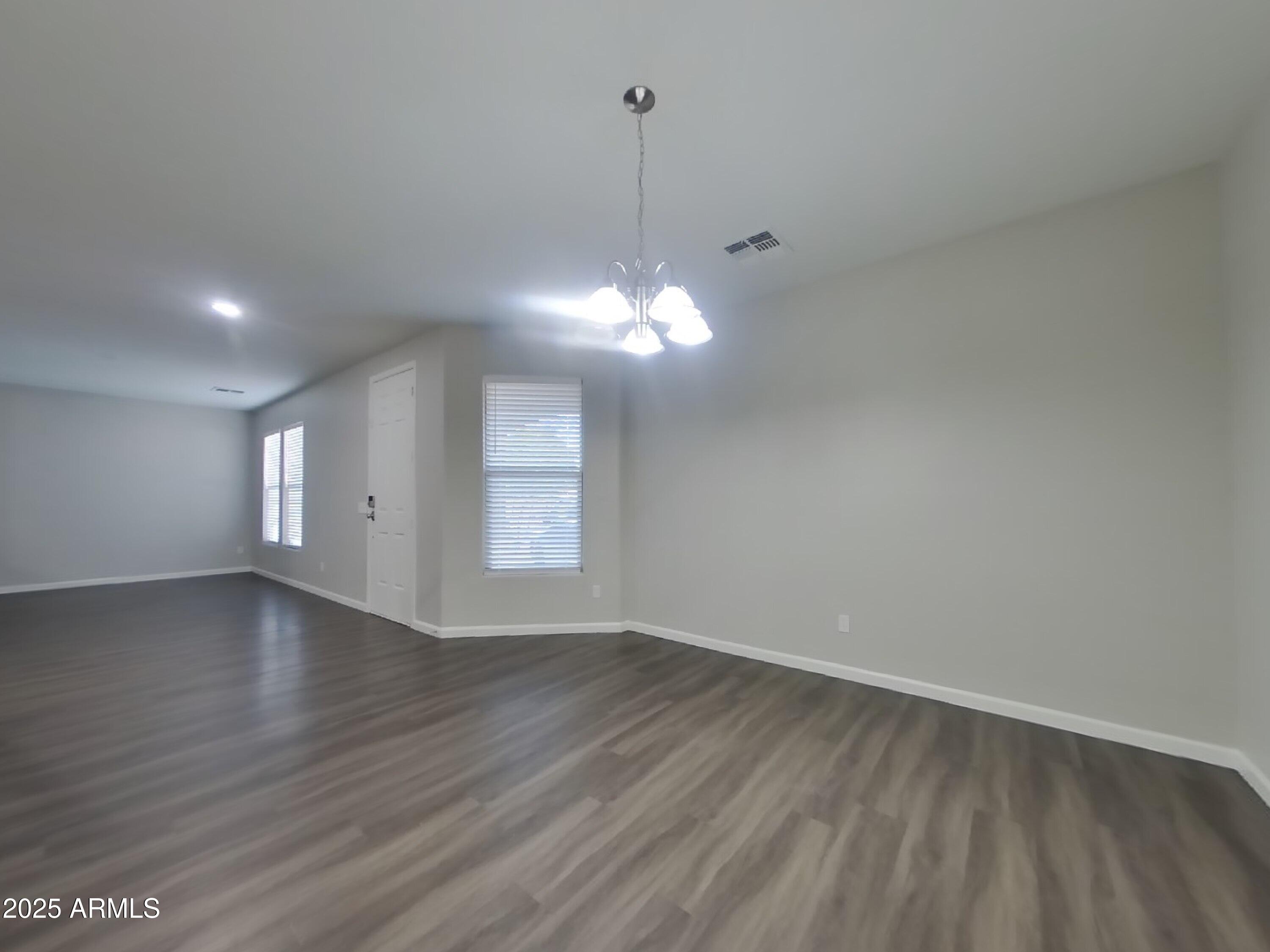 26011 N SANDSTONE Way