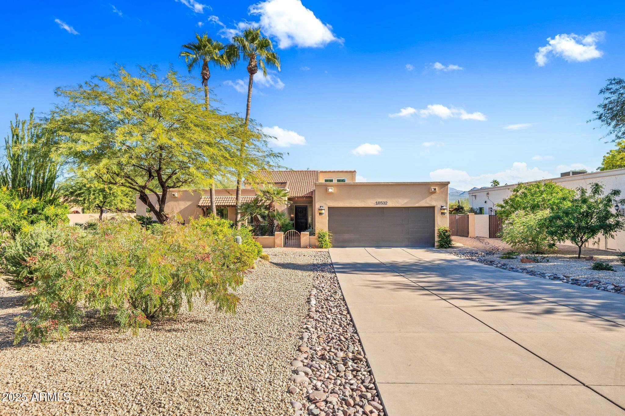 18532 E HORSESHOE Bend