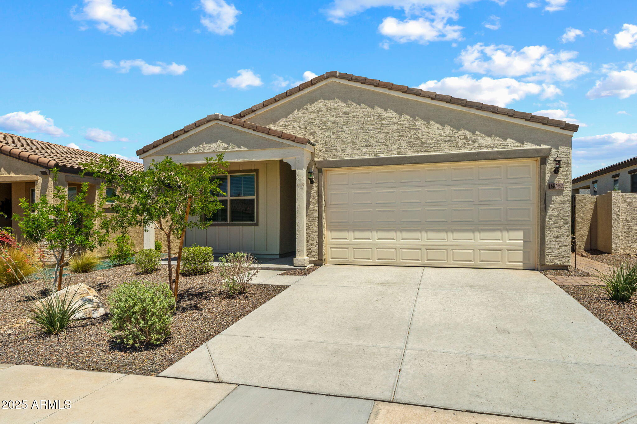 18032 W MUIRWOOD Drive