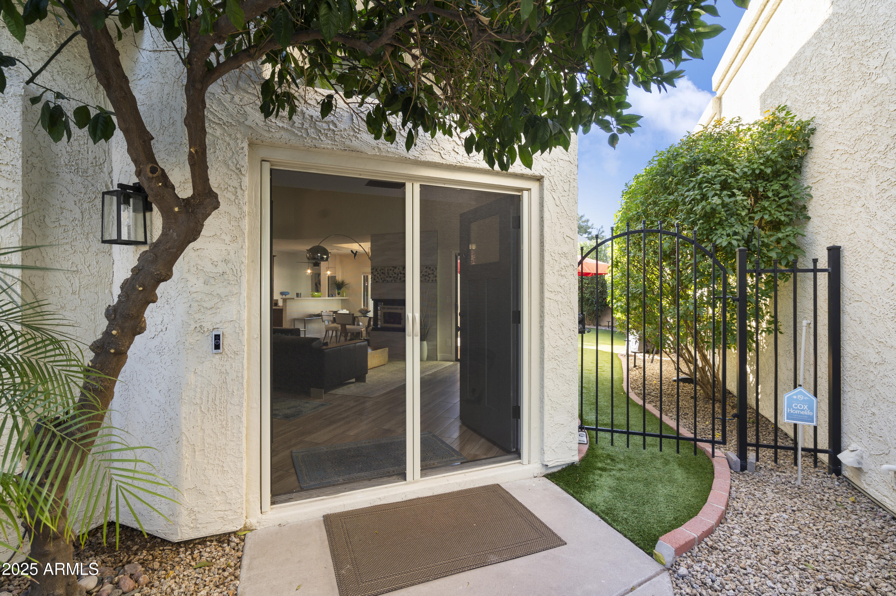 9690 N 105TH Street N