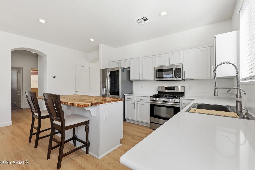 Photo of 9451 W Mary Ann Drive, Peoria, AZ 85382 (MLS # 6961960)