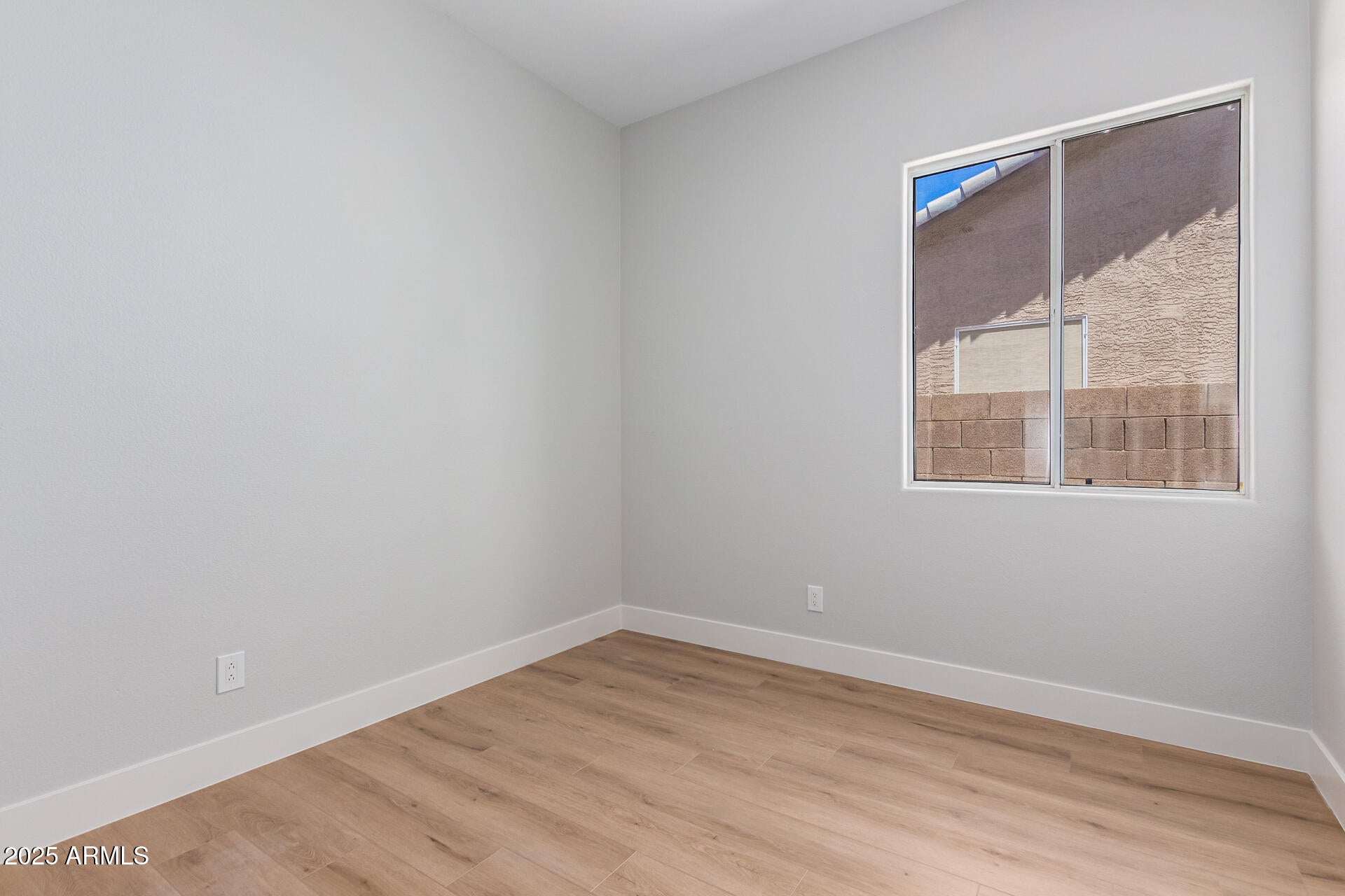 13711 W Tara Lane