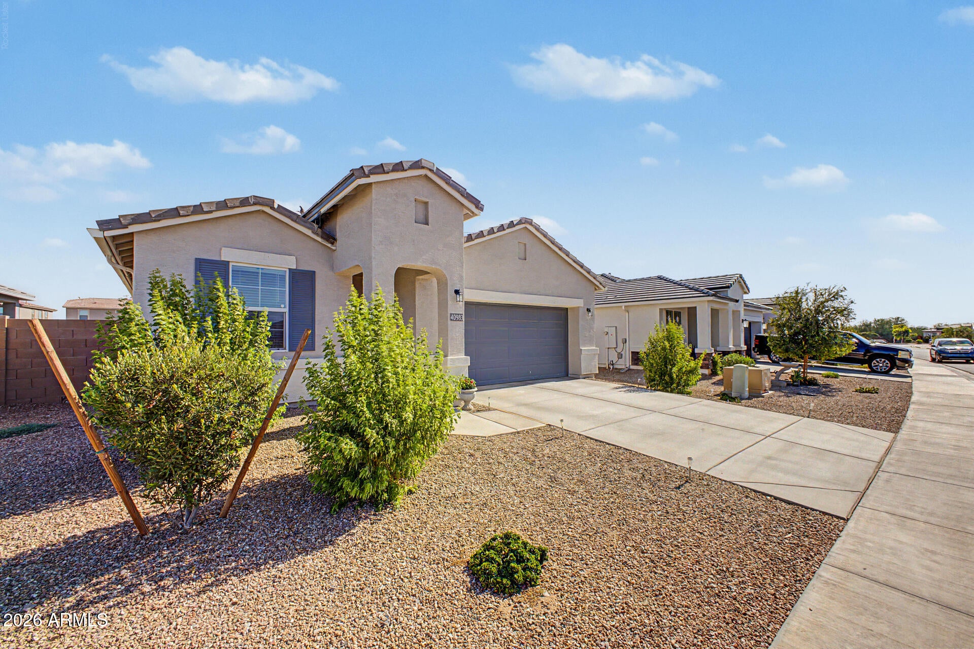 40983 W SUNLAND Drive