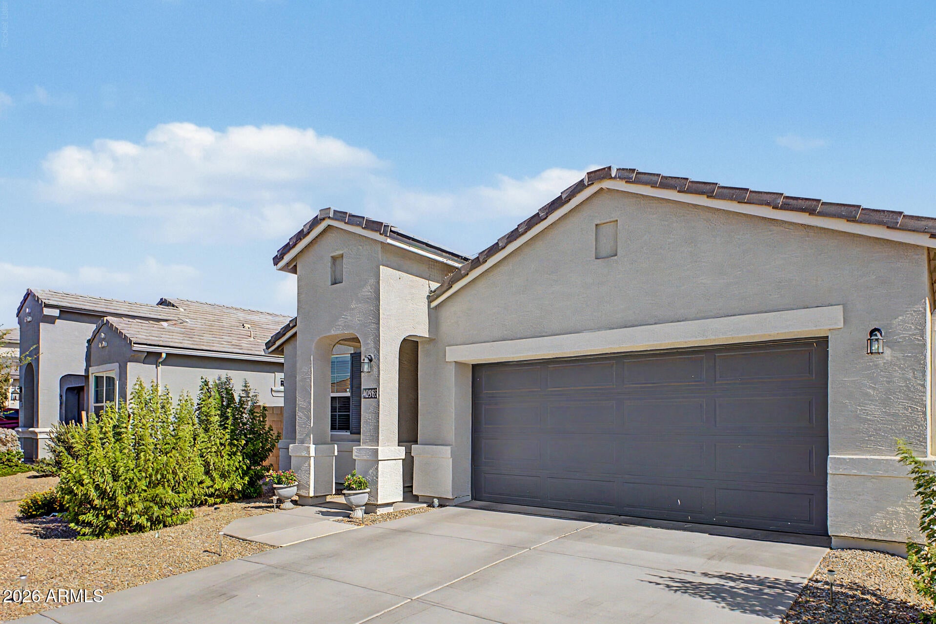 40983 W SUNLAND Drive