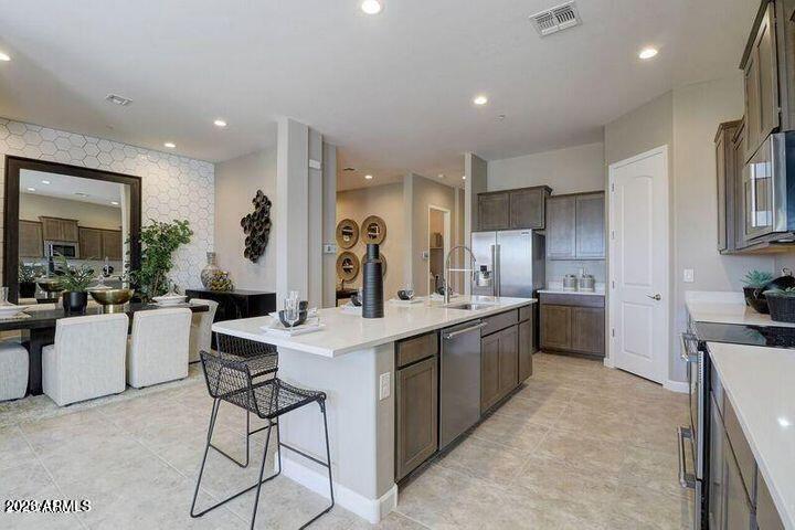 1255 N ARIZONA Avenue 1187