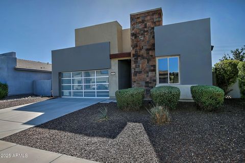 3541 E RAVENSWOOD Drive Gilbert AZ 85298