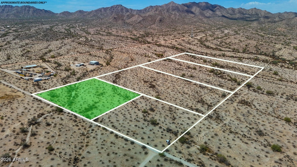Photo of 0 N Deer Trl Lot E 2.5 Acres #-, Maricopa, AZ 85139 (MLS # 7086463)