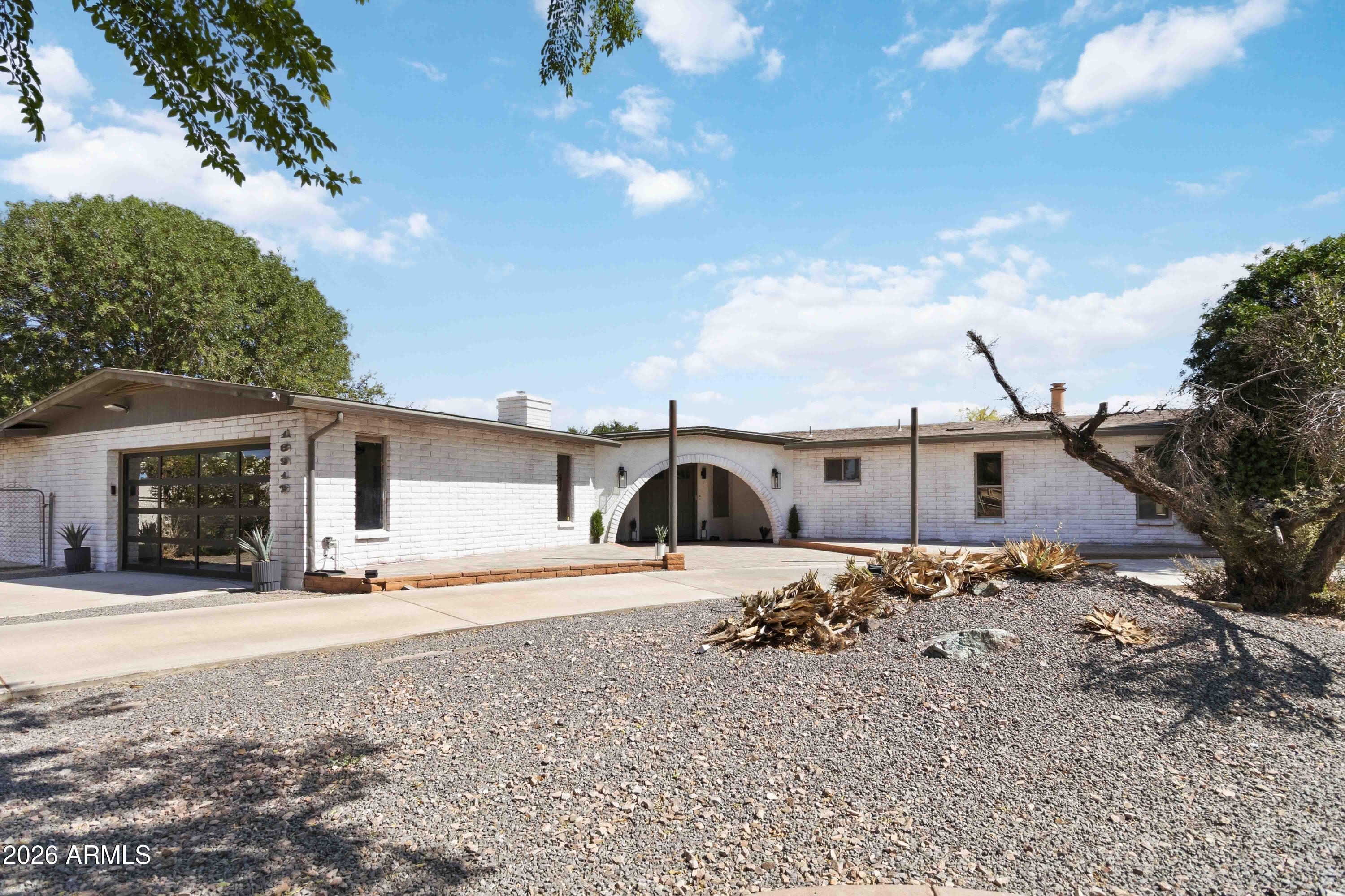 18912 E VIA DE PALMAS --