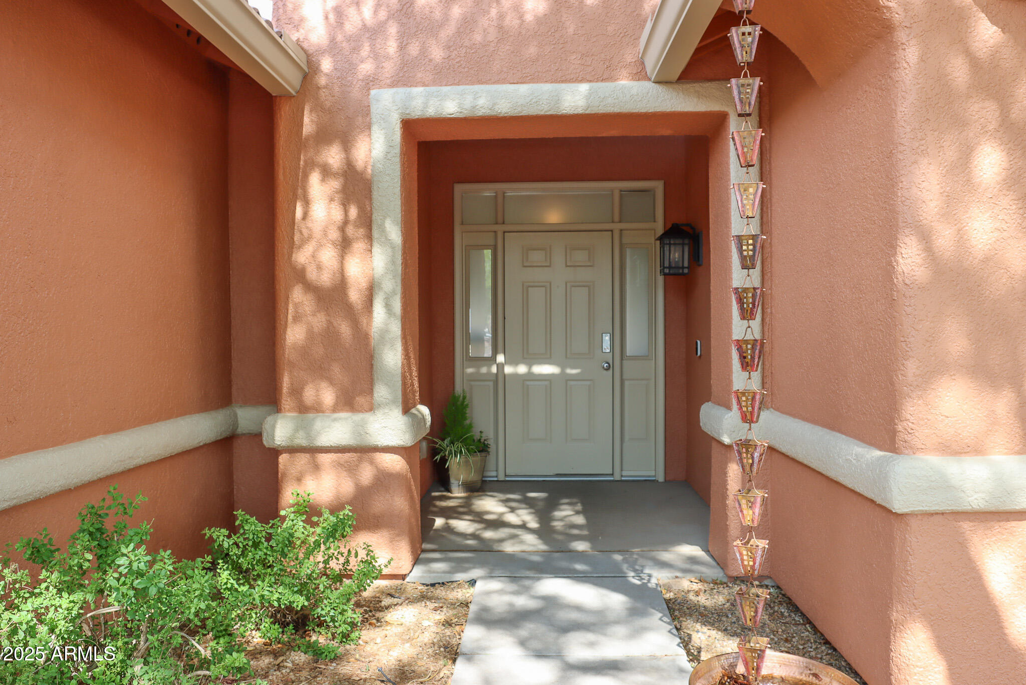 Homes 2 2837 FAIRMEADE Circle