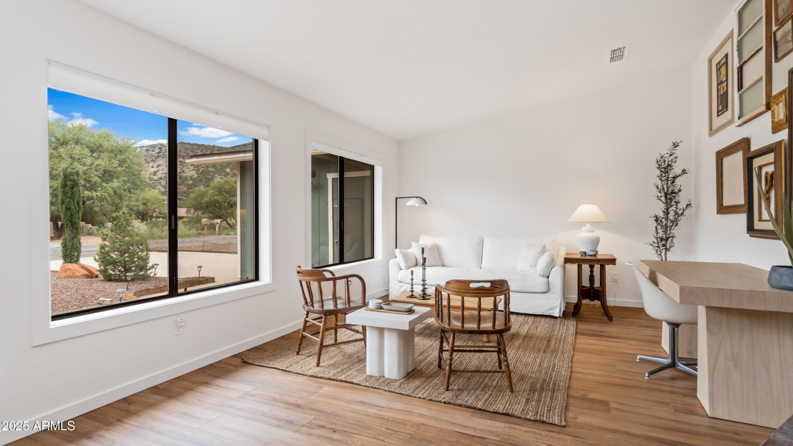 60 GUNSIGHT HILLS Drive