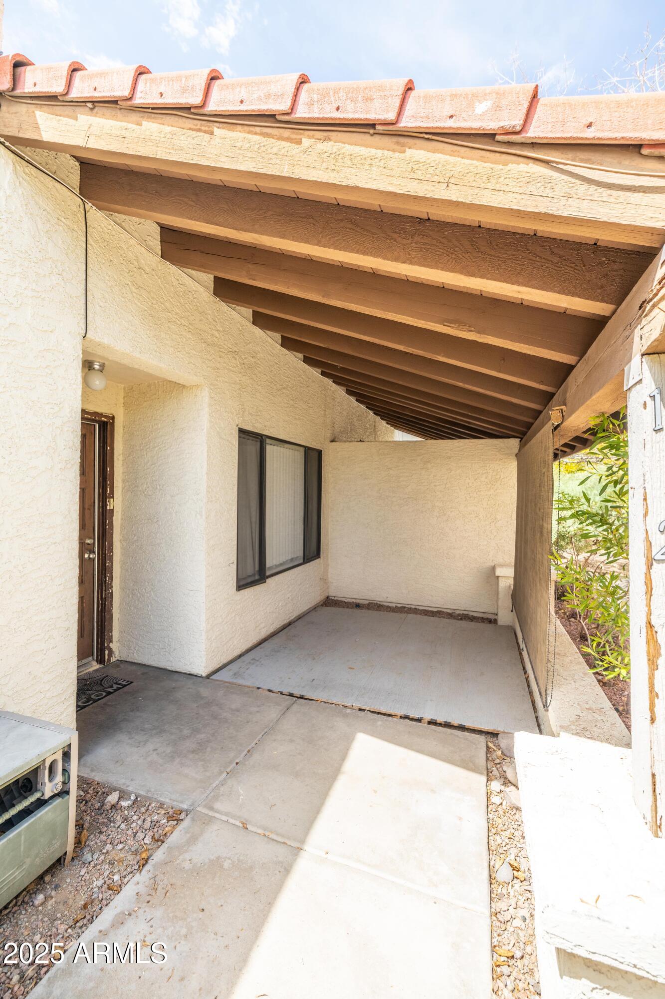 13644 N HAMILTON Drive