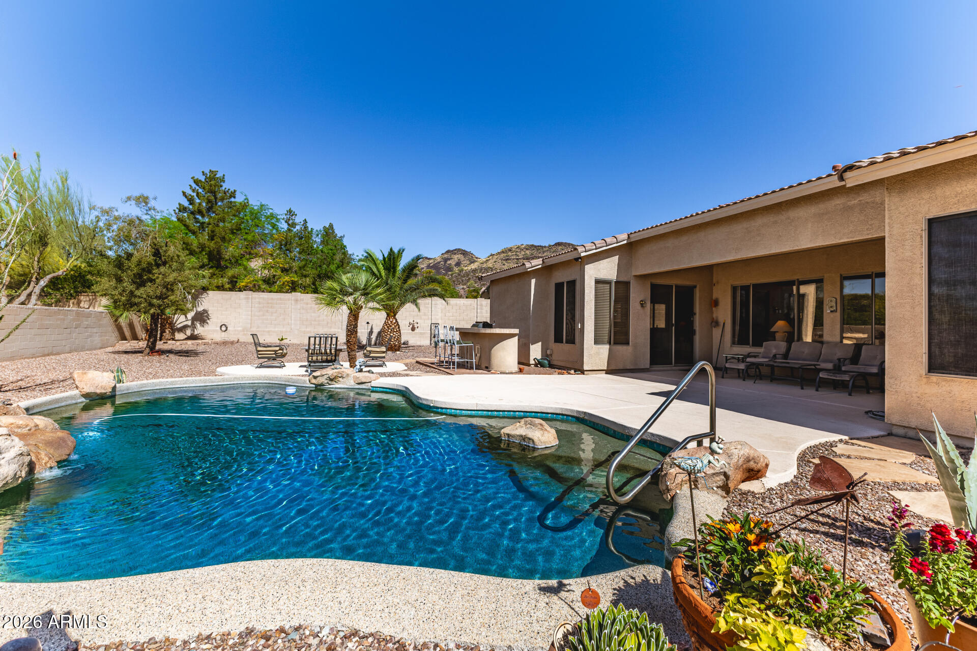 4411 W BUTTERWOOD Drive