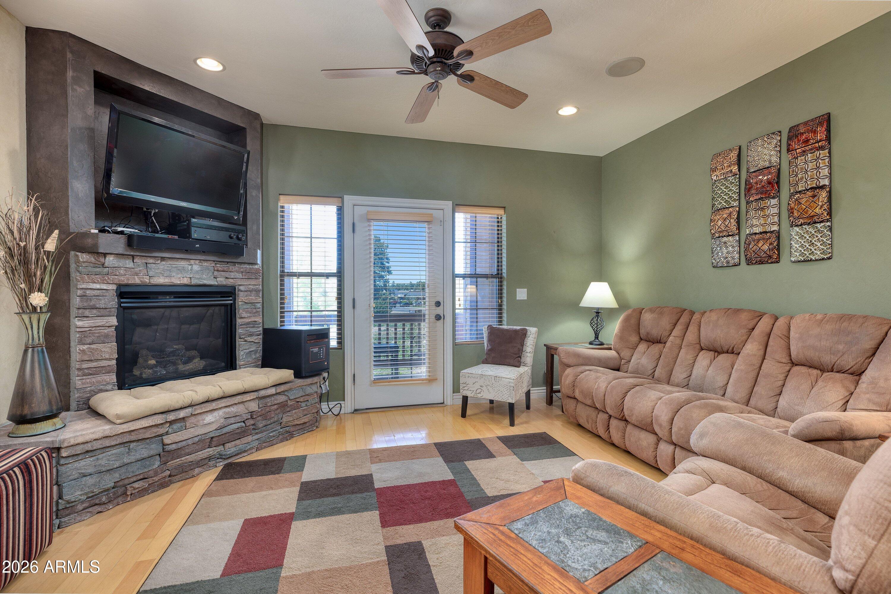 93 E White Mountain Boulevard #39
