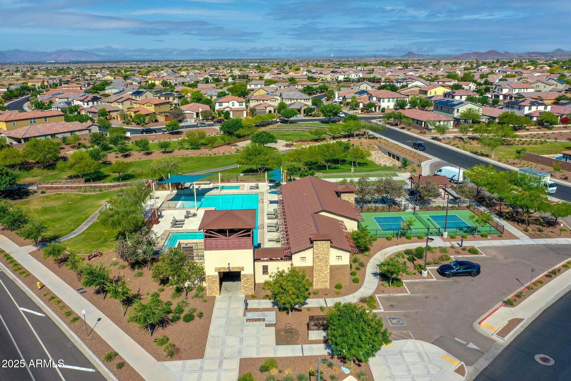 9364 W CASHMAN Drive