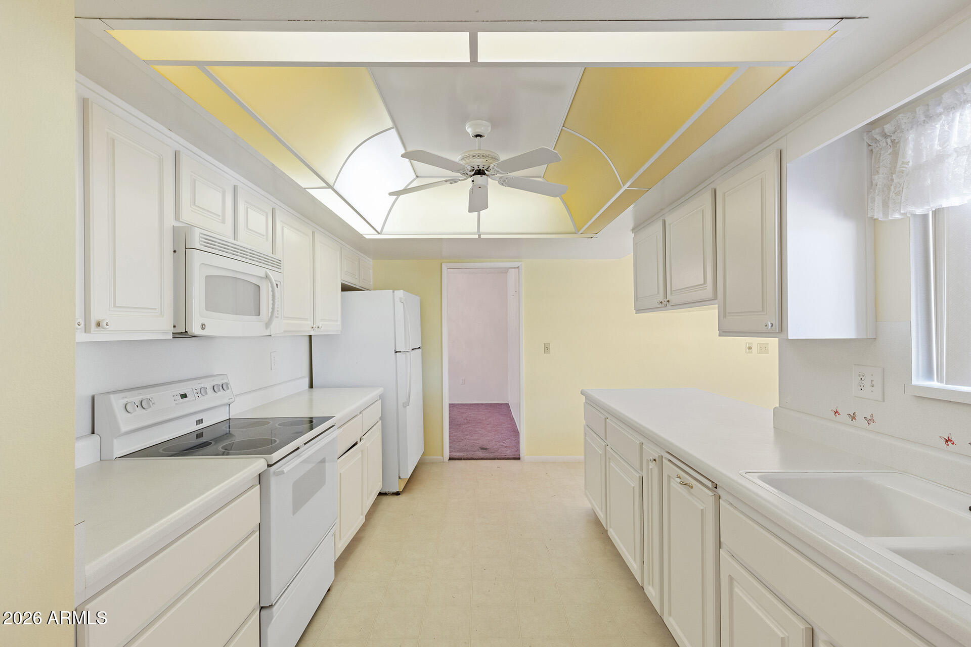 10606 W EL CAPITAN Circle