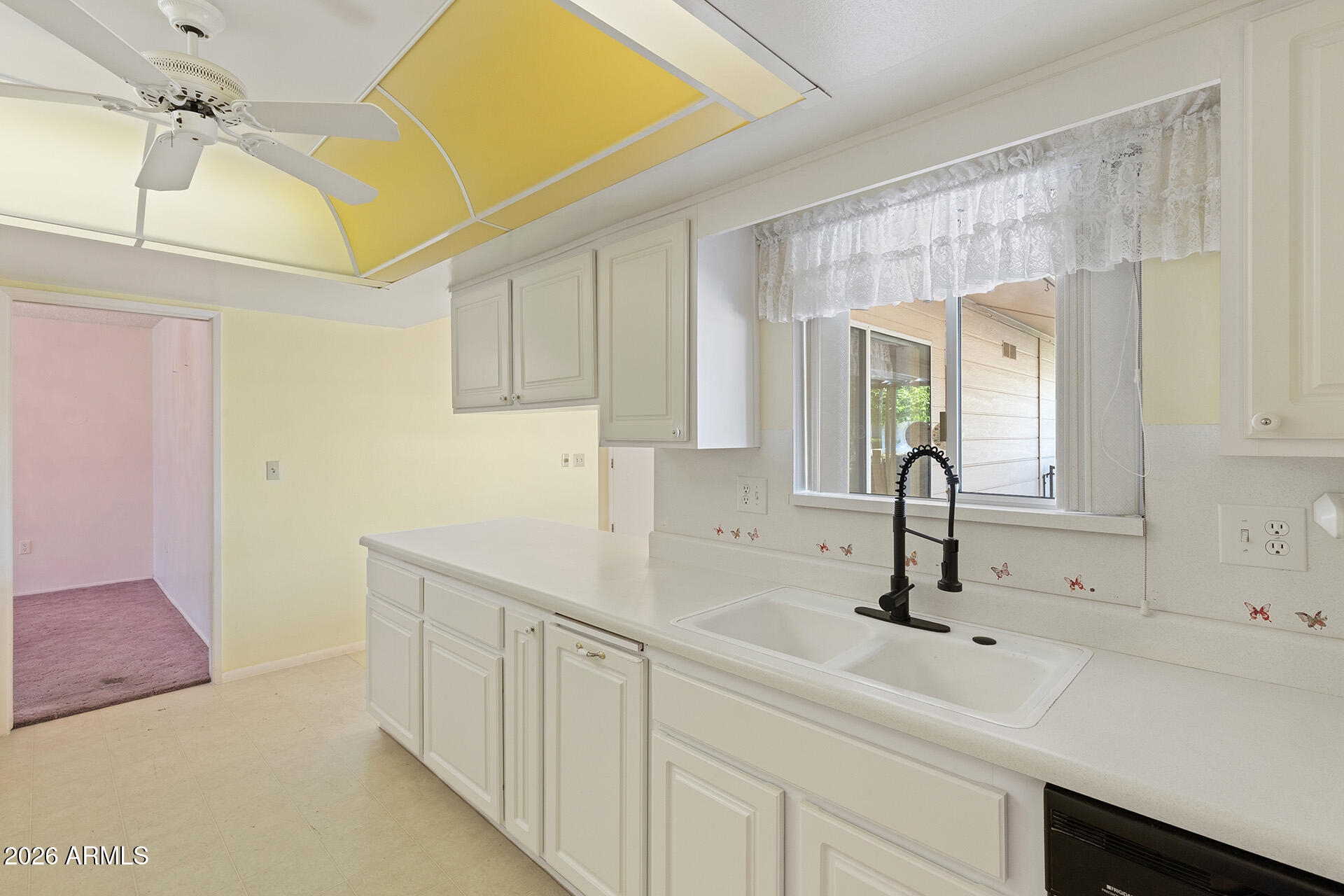 10606 W EL CAPITAN Circle