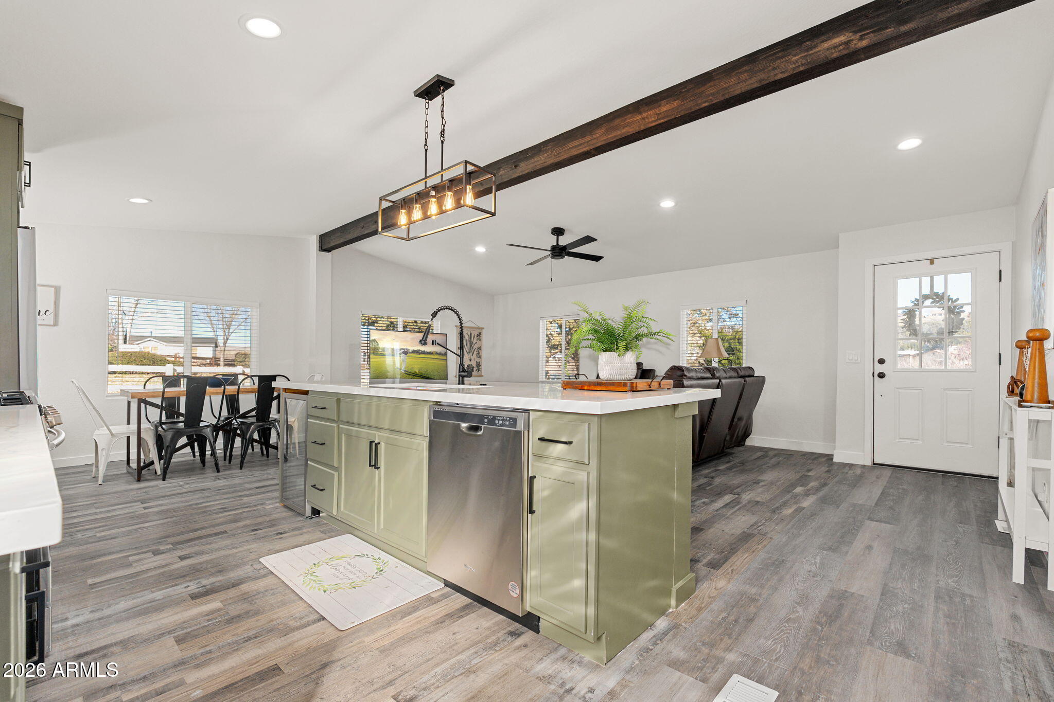 10201 E BLACK ANGUS Road