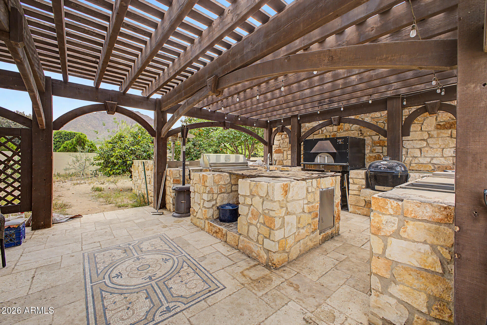 EL CHORRO ESTATES - Residential