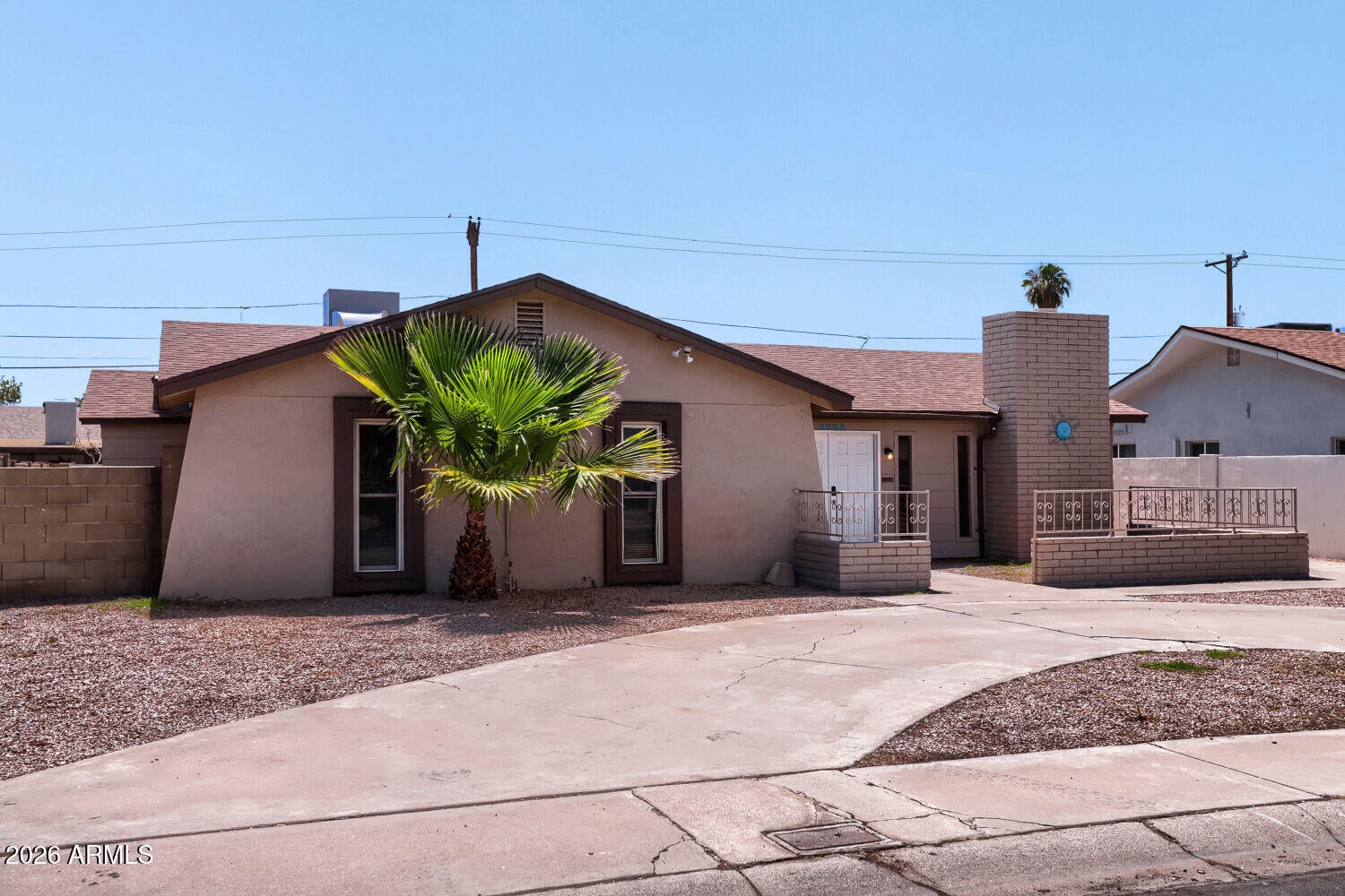 3205 W MARIPOSA Street