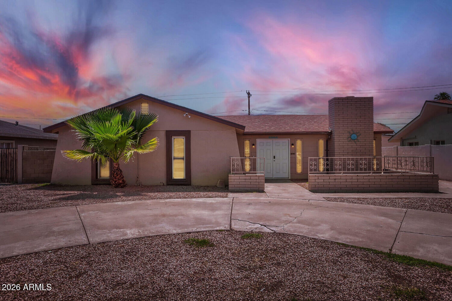 3205 W MARIPOSA Street