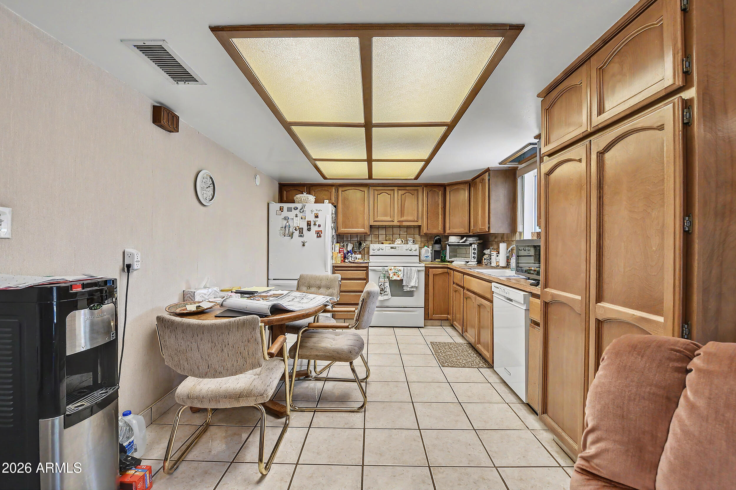 2210 N 74TH Street