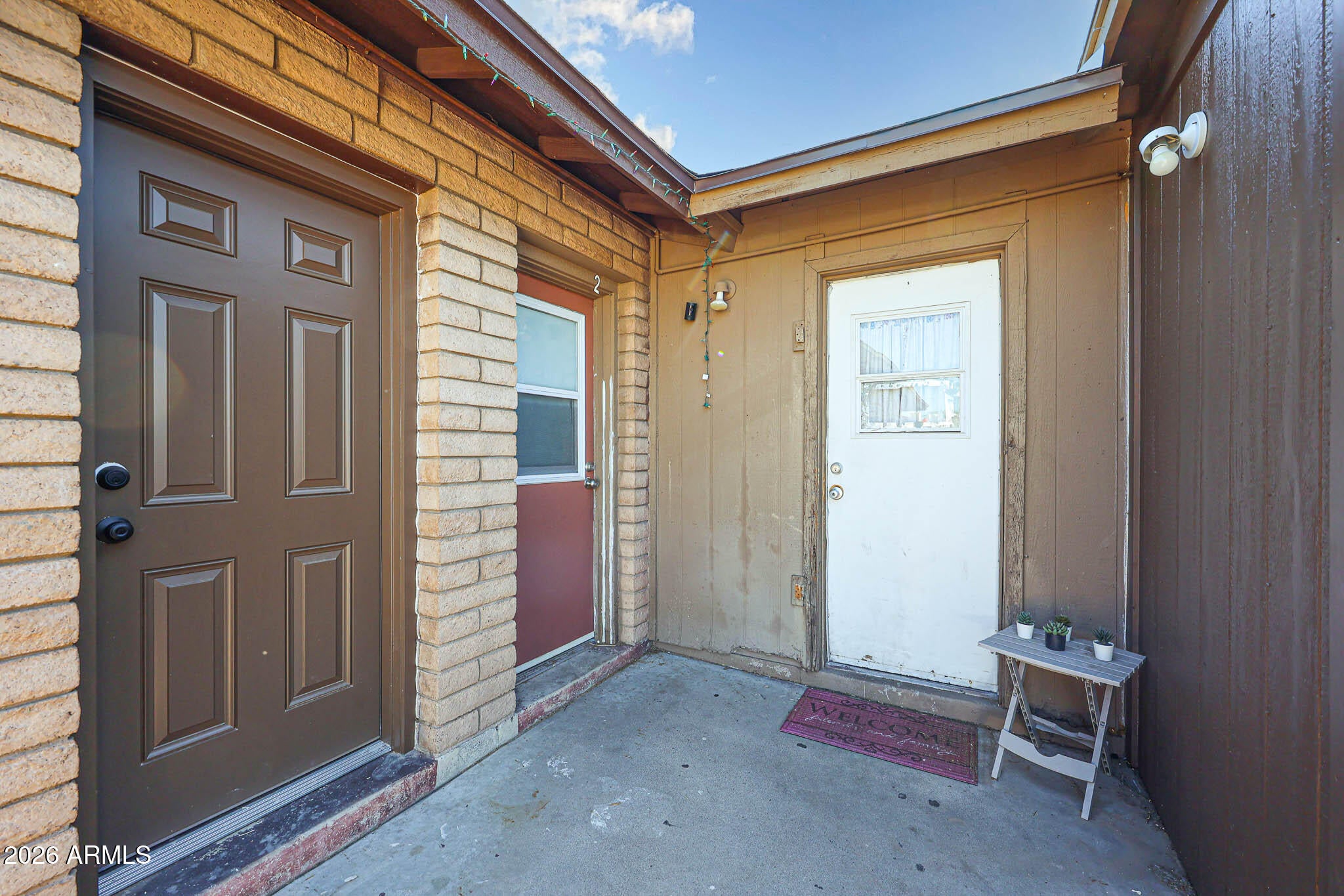 558 S LESUEUR -- 3