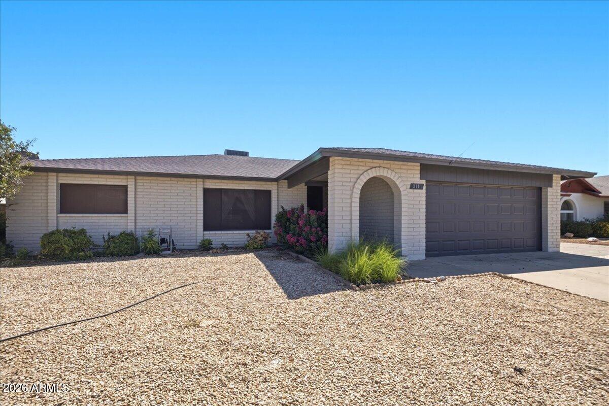 811 W REDFIELD Road W