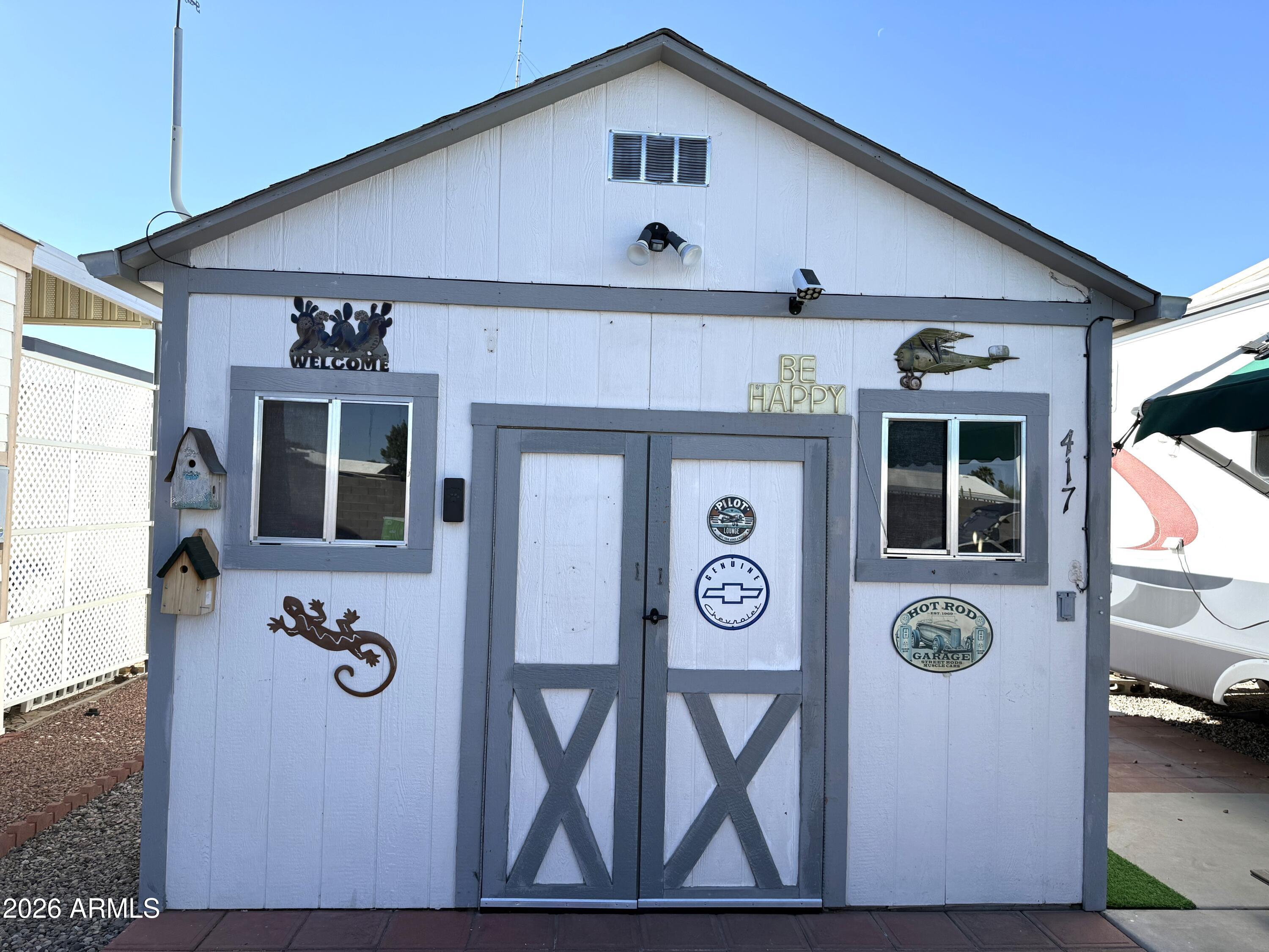 417 E PUEBLO DEL SOL -- -