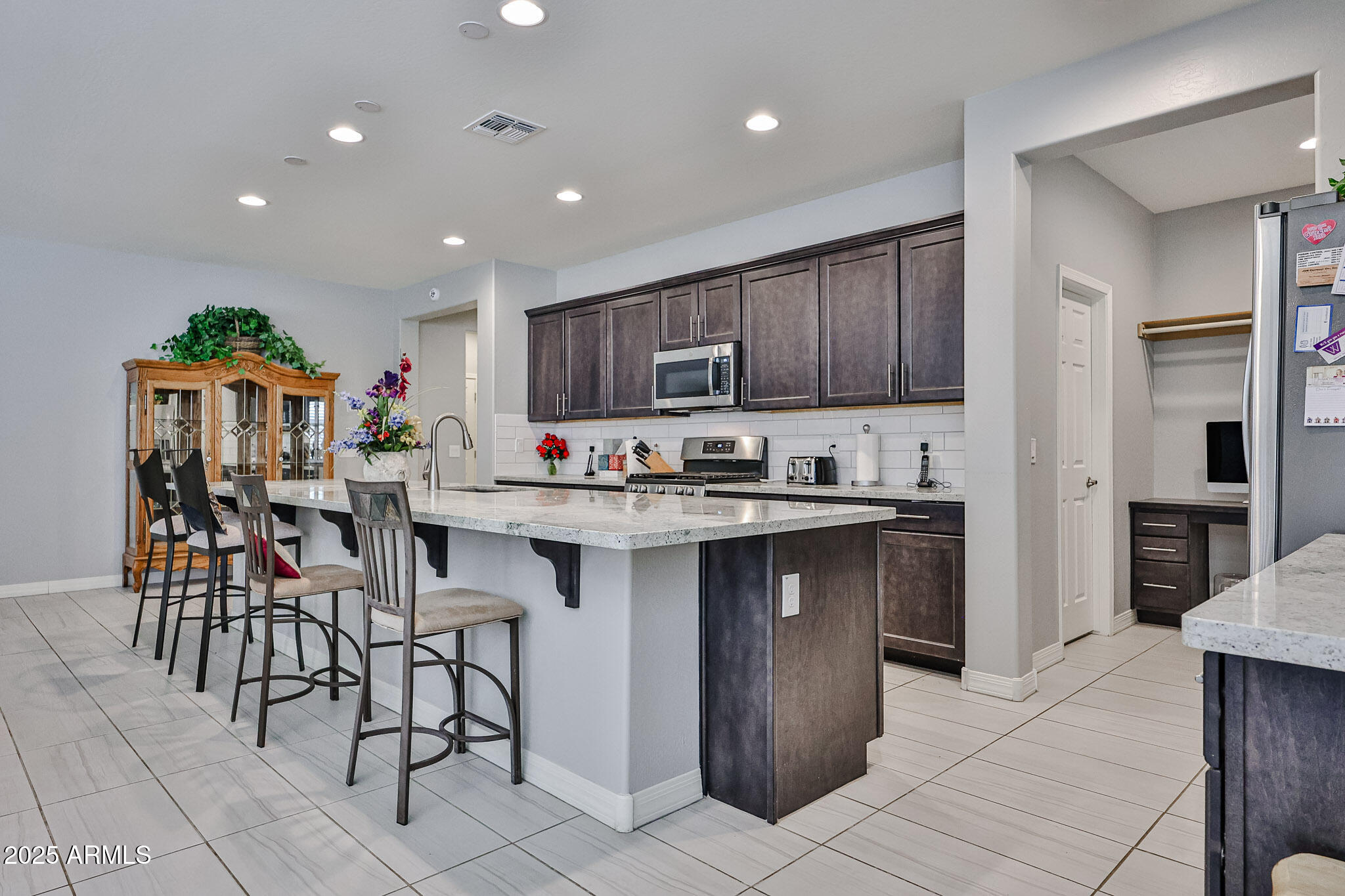 Homes 2 10739 W SIERRA PINTA Drive