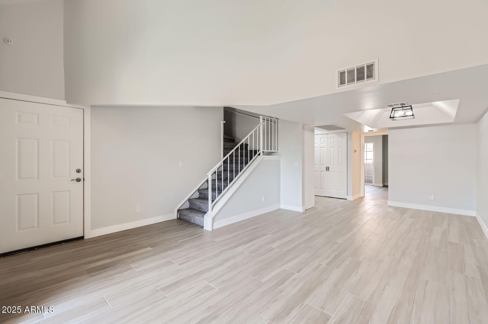 1211 N MILLER Road 224