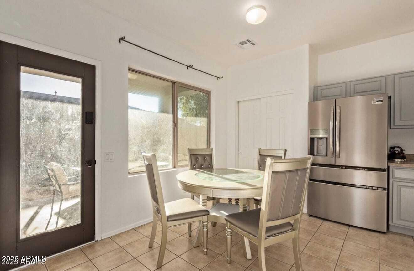 9171 W BERKELEY Road