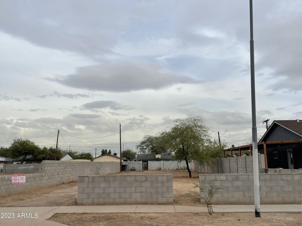 Photo of 733 S 1st Street #5, Phoenix, AZ 85004 (MLS # 6636359)