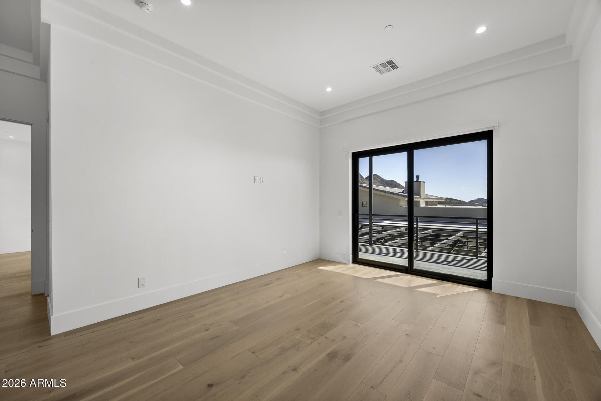 GOLD MOUNTAIN PRESERVE - Residential