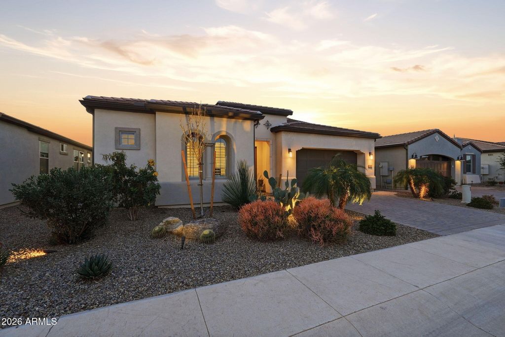Photo of 35404 N Sunset Trail, Queen Creek, AZ 85140 (MLS # 6986120)