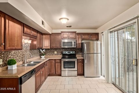 2535 W Rose Lane Phoenix AZ 85017