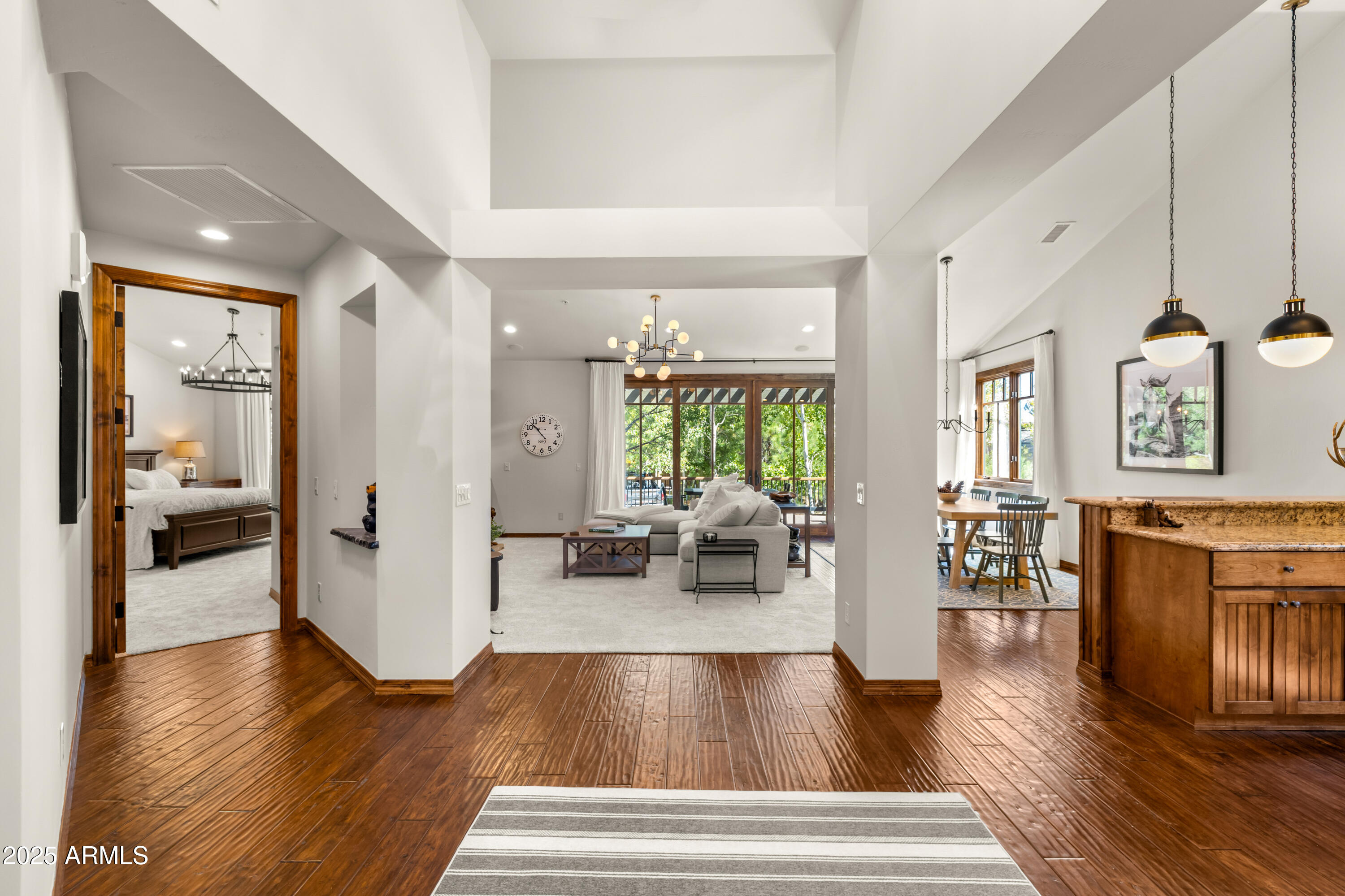 1499 E Castle Hills Drive 46