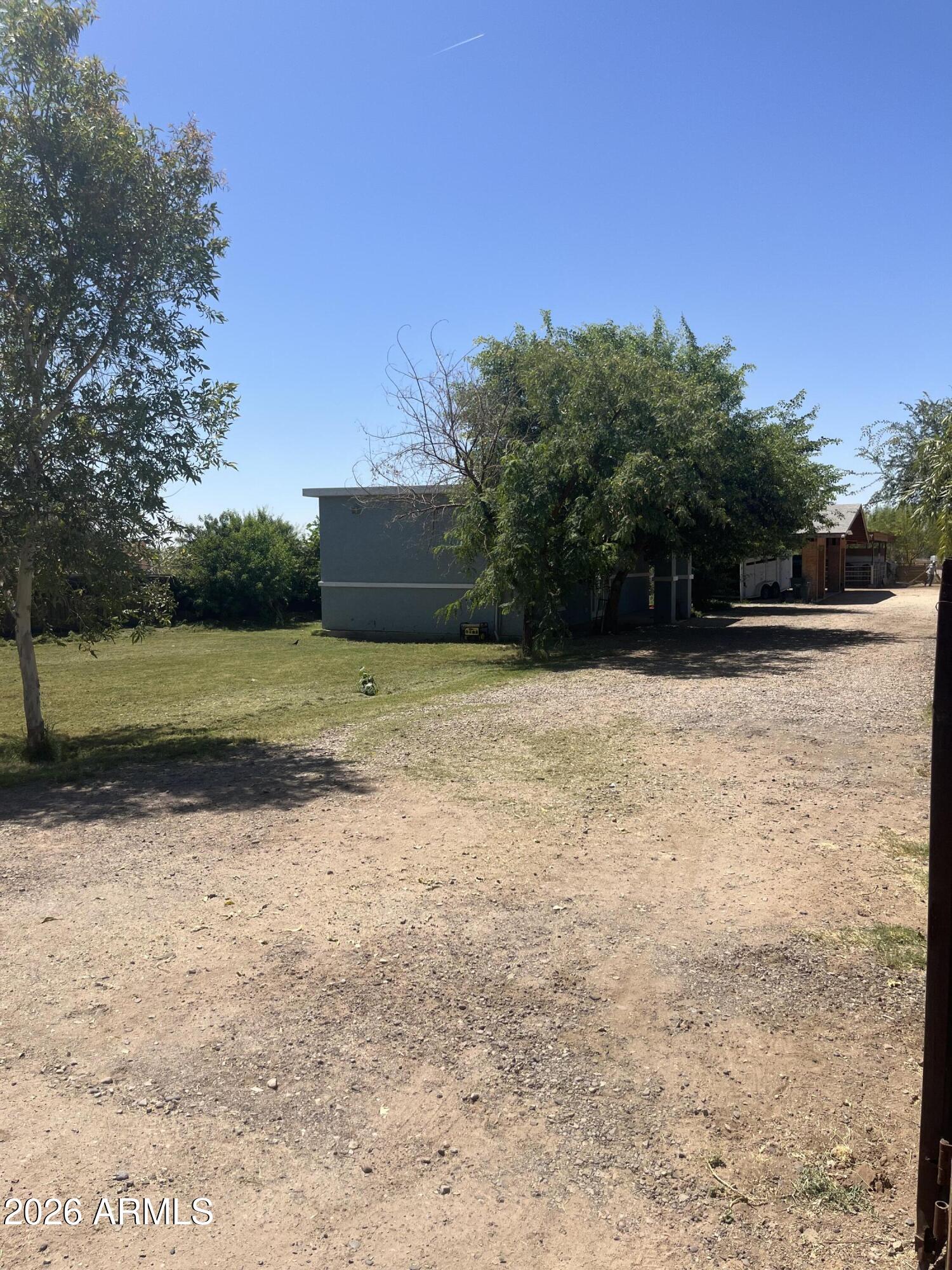 16069 W MYRTLE Avenue -/-/