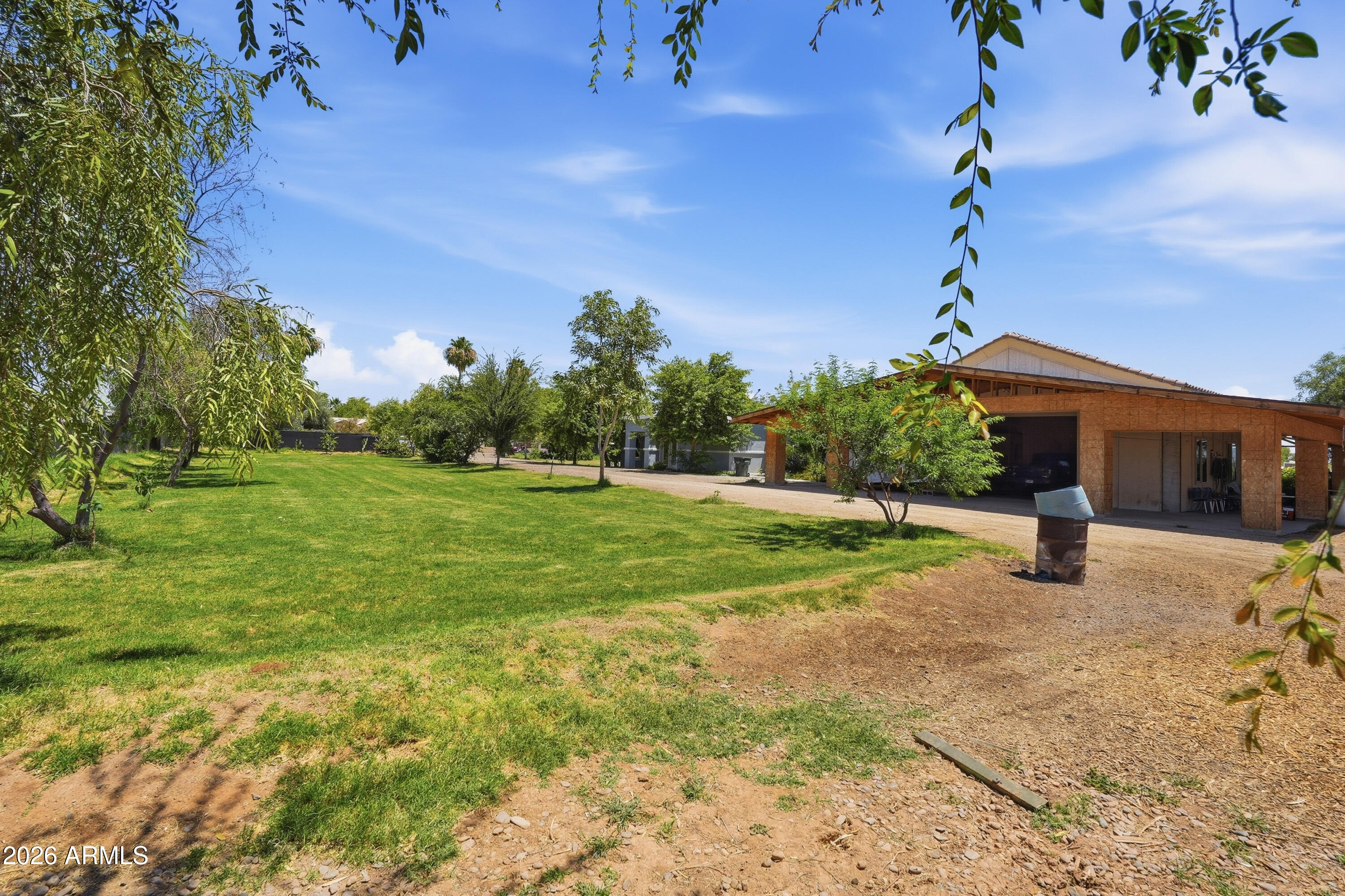 16069 W MYRTLE Avenue -
